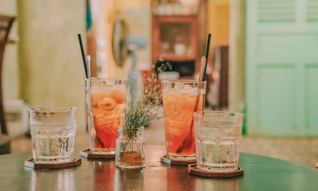 cheap bars in Venice