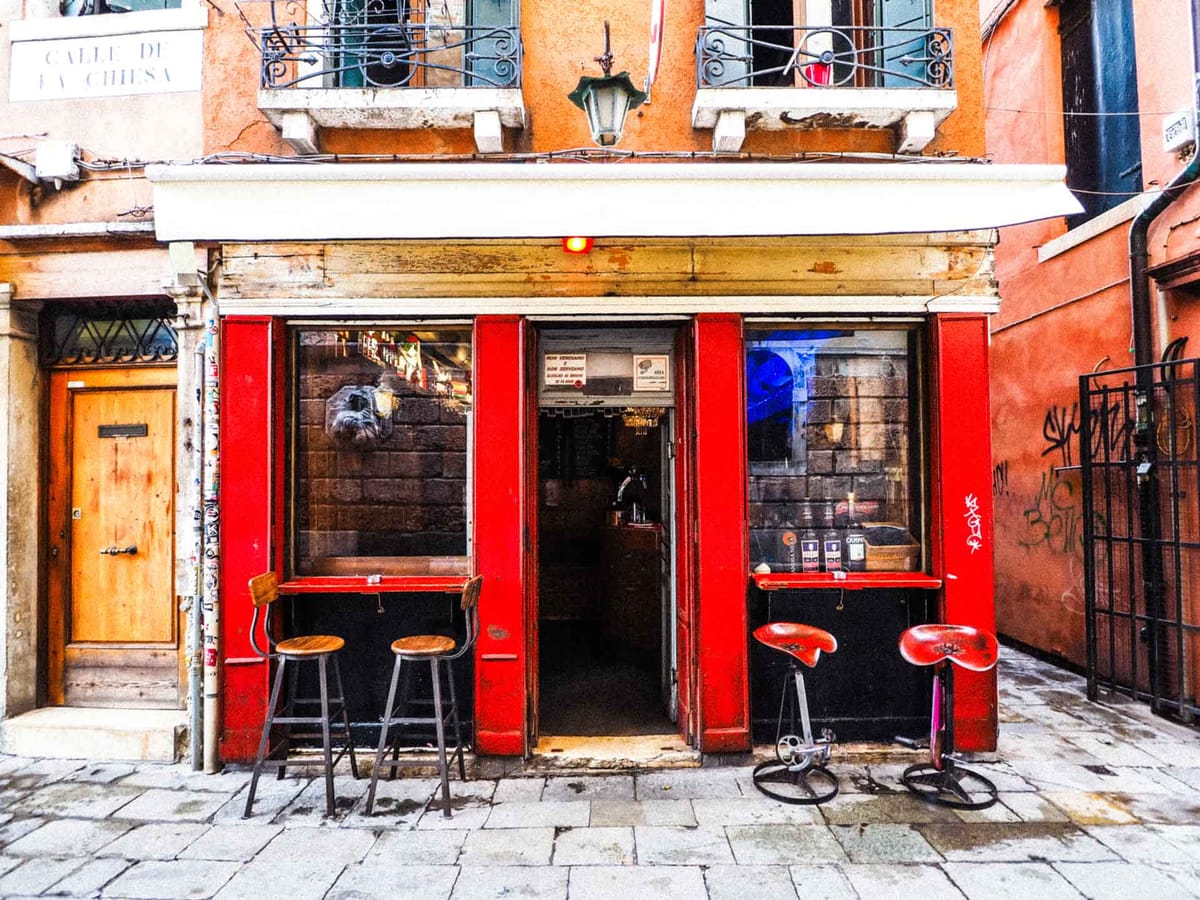 The best bars in Venice for young adults
