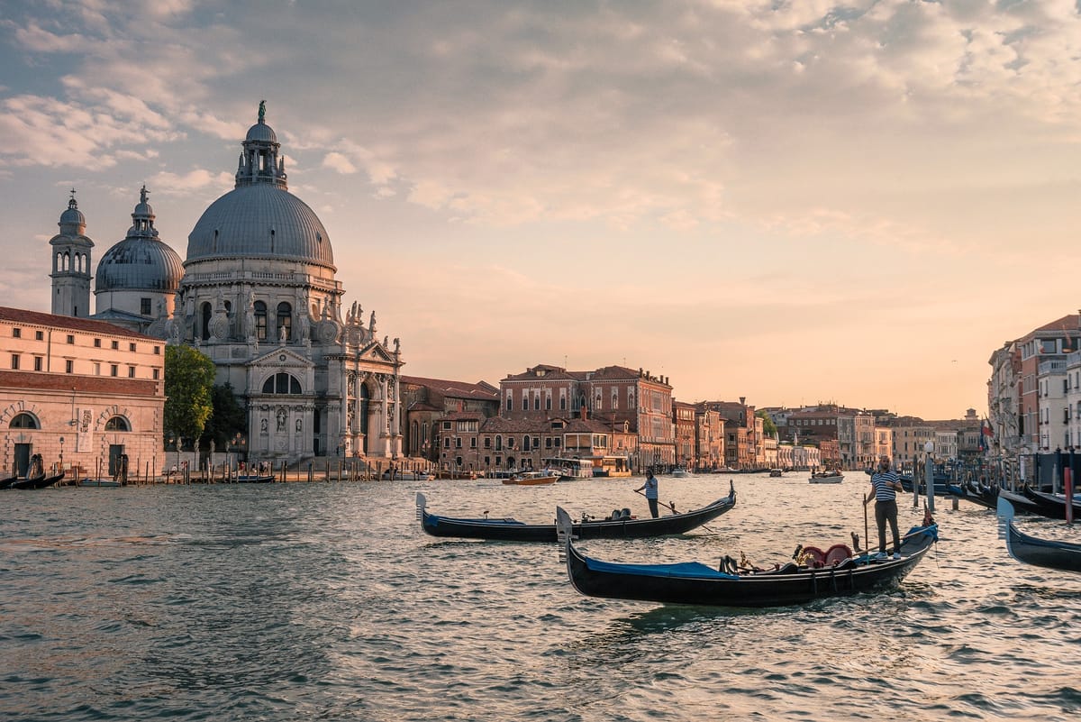 Evening in Venice: Top activities and tips